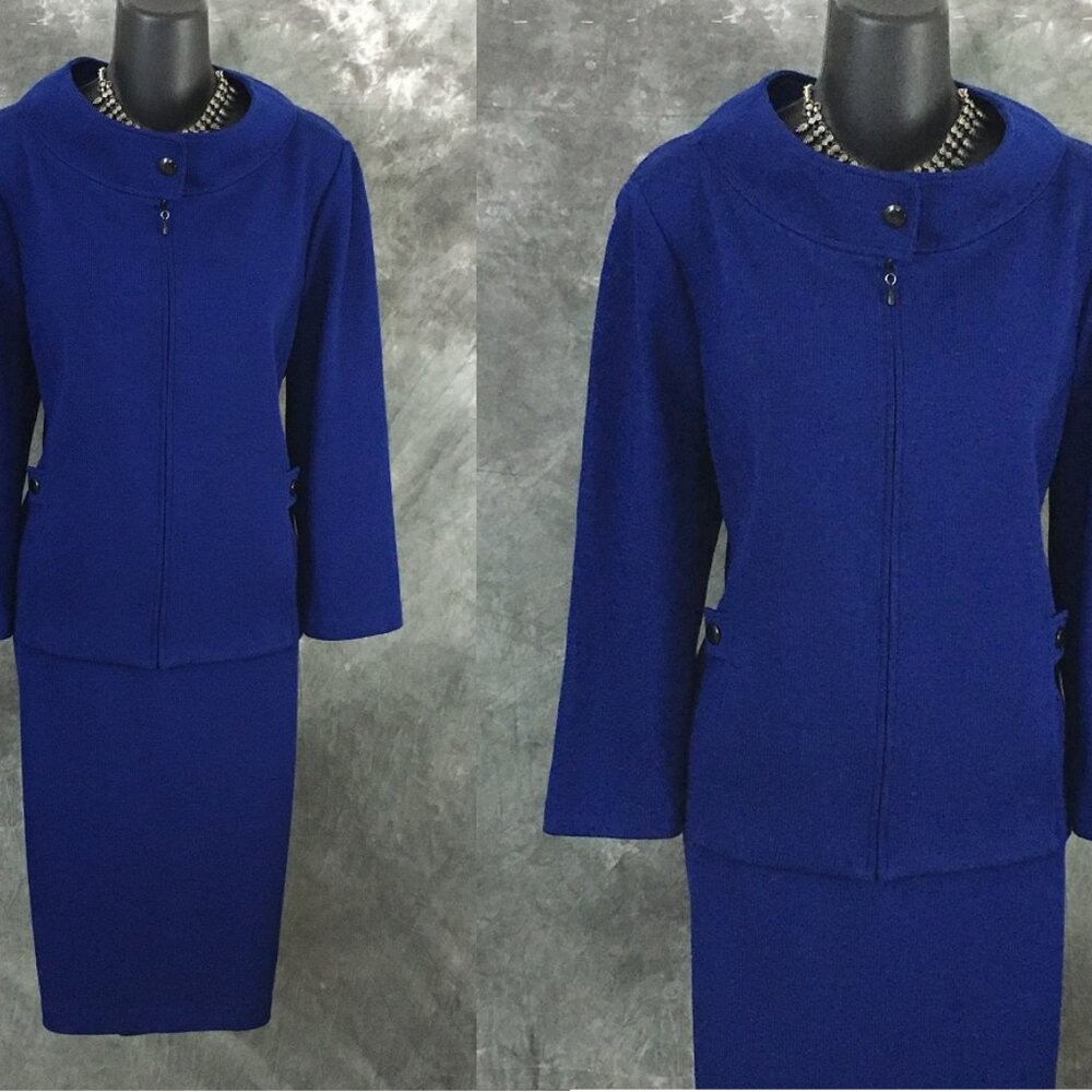 BEAUTIFUL St John collection knit blue jacket skirt suit size 12